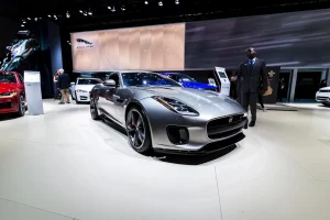 Jaguar F-Type: Ikon Mobil Sport Inggris yang Penuh Emosi