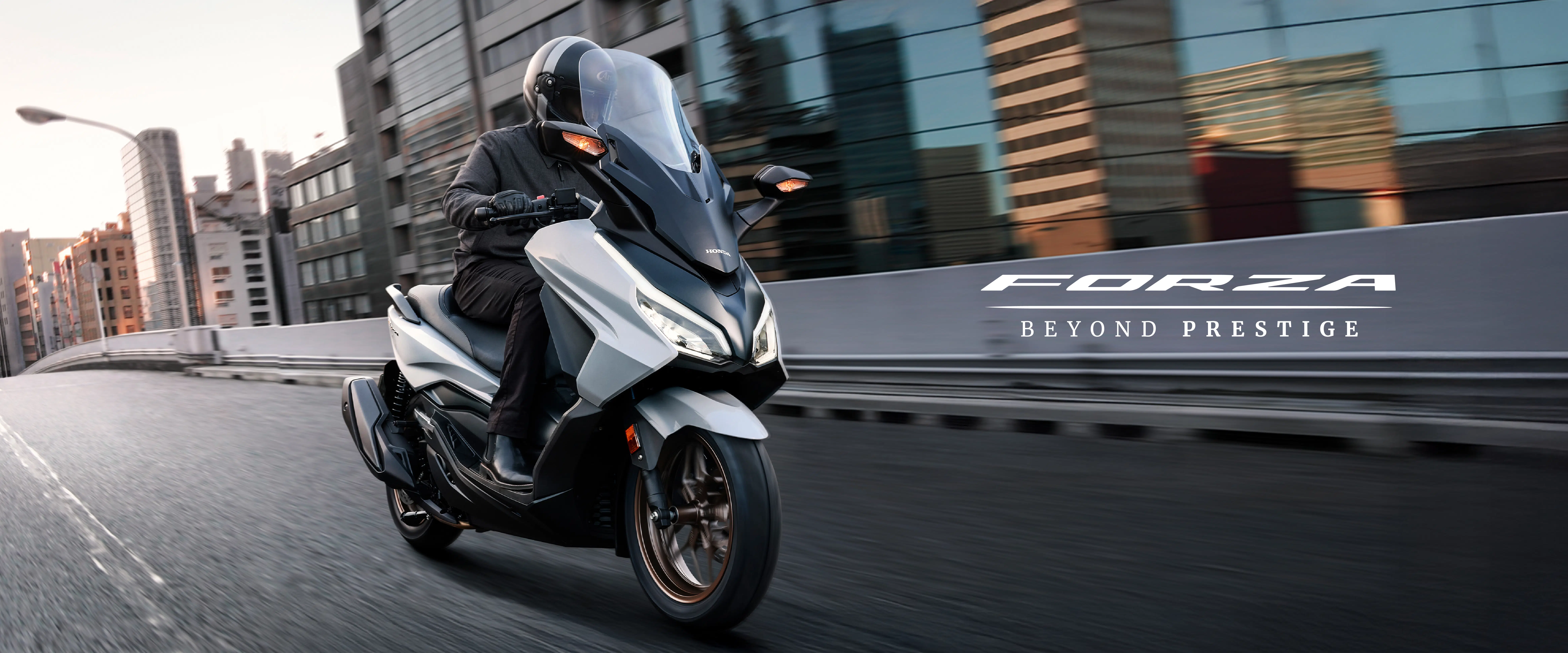 Review Lengkap Honda Forza, Motor Matic Mewah untuk Perjalanan Jauh