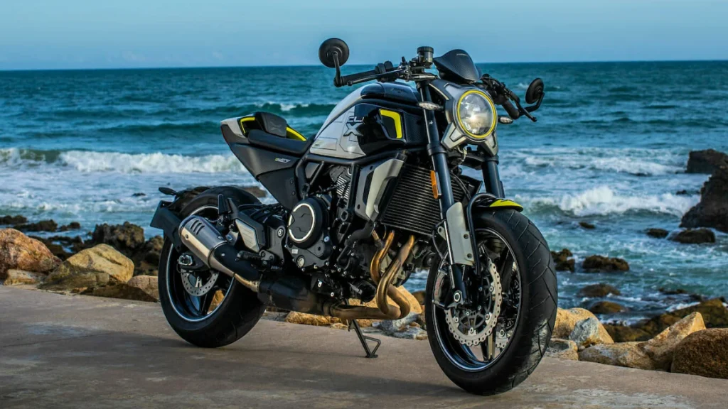 Motor Café Racer 693cc Ini Siap Saingi Kelas Menengah, Ini Dia 700CL-X Sport